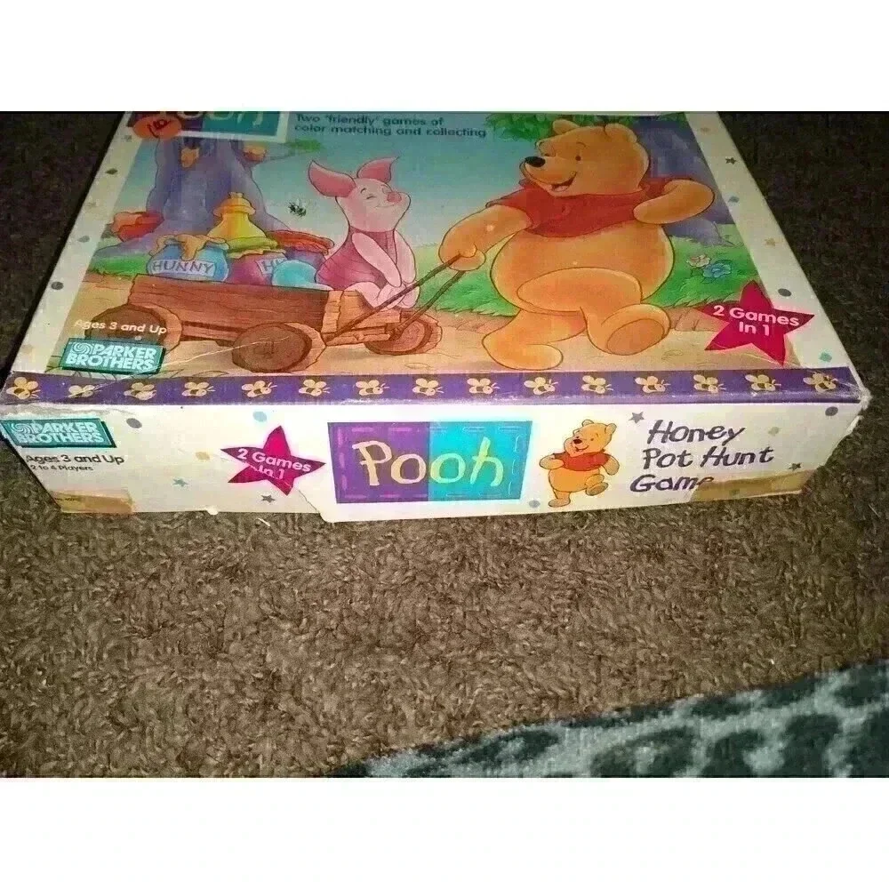Pooh Honey Pot Hunt Game by Parker Brothers 1996